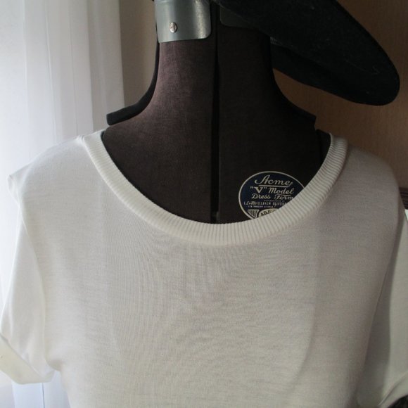 Scripted White Short Sleeve Top with Black and White Striped Tiered Hem  Size S - Picture 3 of 13